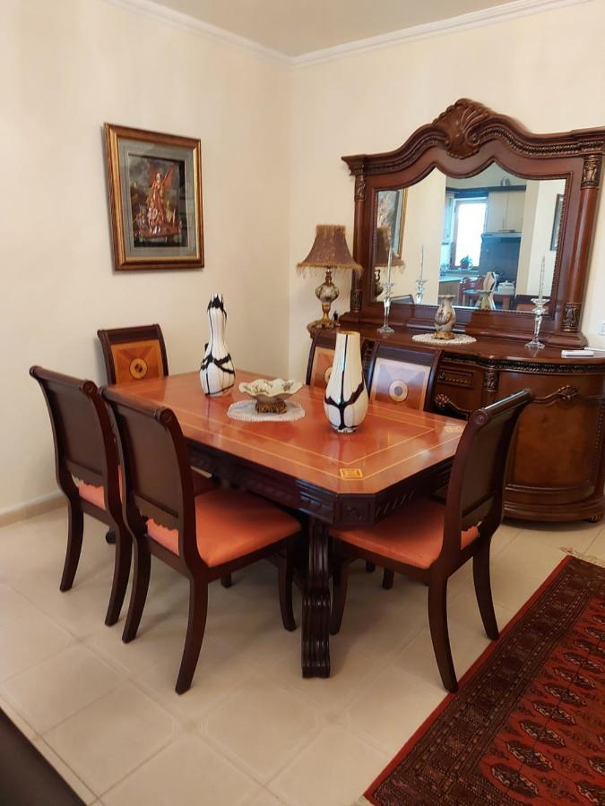 Geni Apartment Корча Экстерьер фото